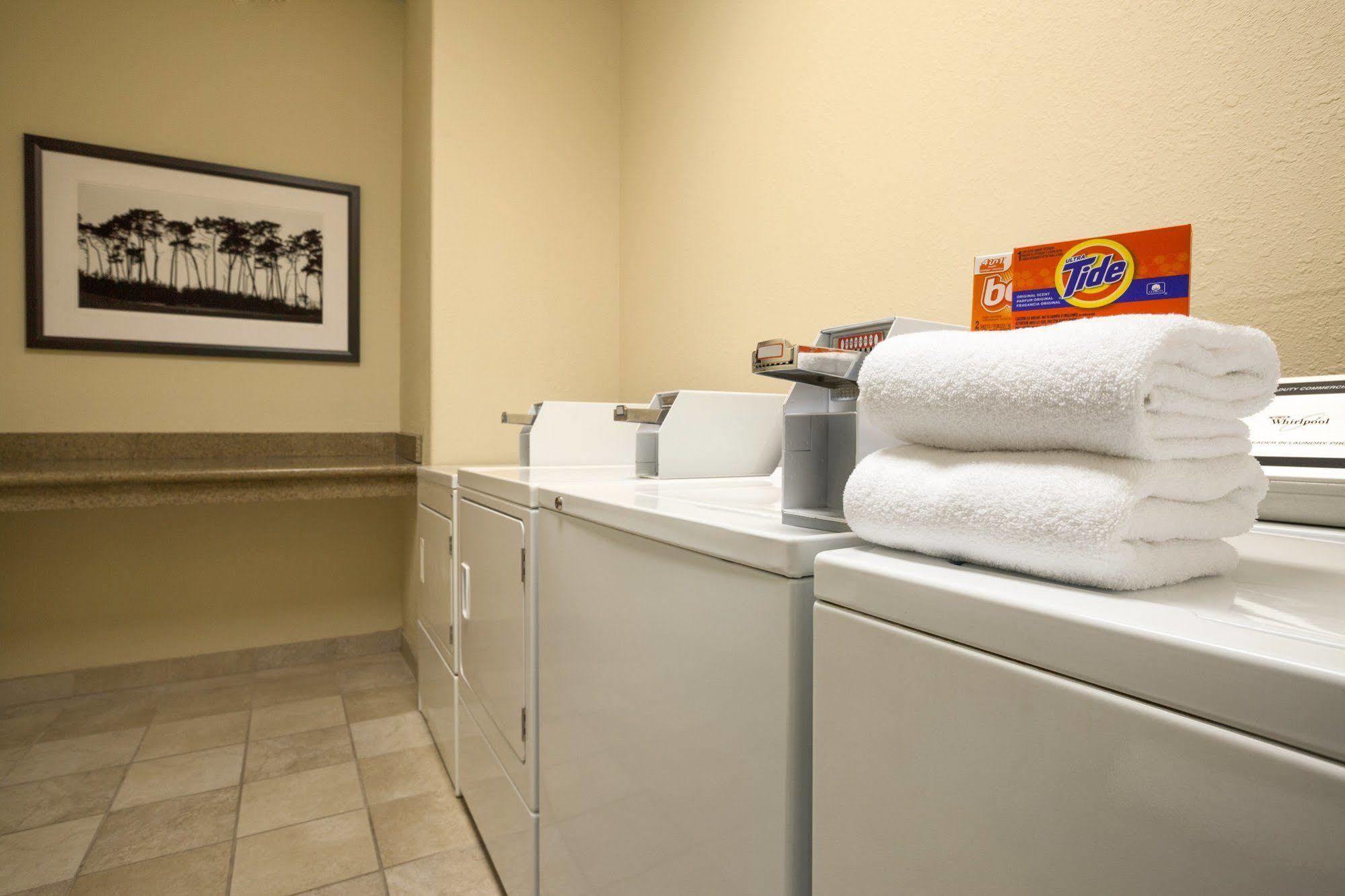 Country Inn & Suites By Radisson, Smithfield-Selma, Nc Eksteriør bilde